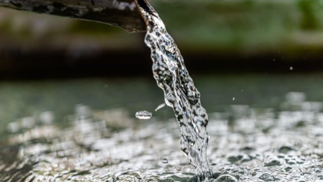 Multinacionales salen a la bolsa de Nueva York para cotizar precios del agua a futuro