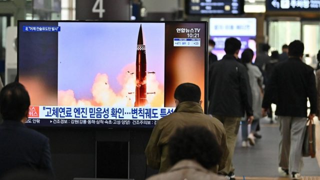 Corea del Norte confirma prueba de misiles, EE.UU. hace advertencia