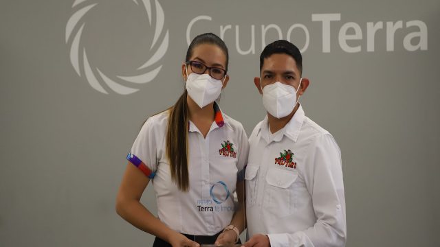 Frutiki: el ganador del premio Terra te Impulsa  emprendedor del año por 250 mil lempiras