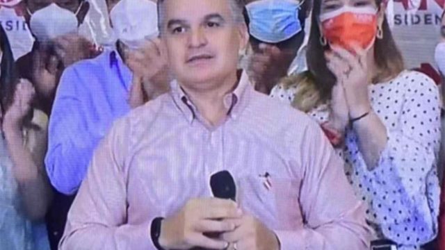 Rosenthal asegura que ganó contundentemente y califica de “show” acciones de Zelaya