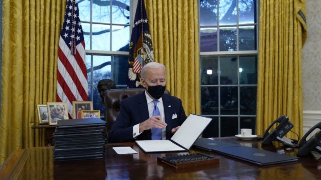 A la Casa Blanca «no le importa la ideología», sino «la democracia» en Latinoamérica