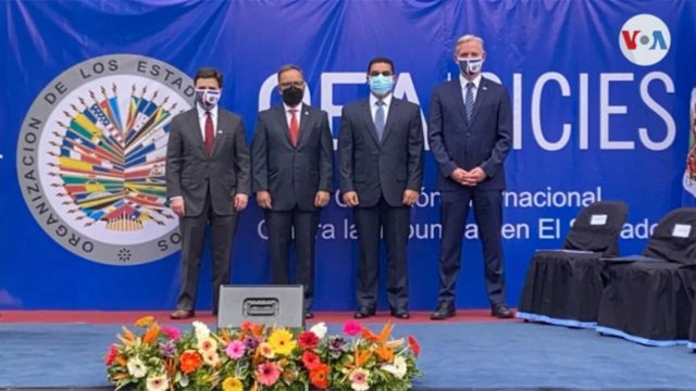 Enviado especial de EE. UU. anuncia fondos para la CICIES a su llegada a El Salvador