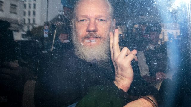 Snowden anuncia el «fin del caso contra Assange» tras la confesión de un testigo clave de que mintió