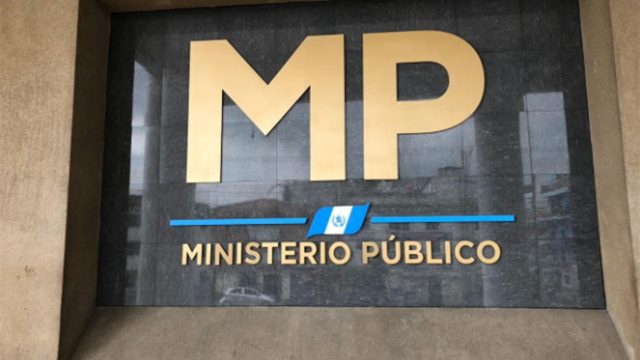 Jueces denuncian persecución ante la Fiscalía de Guatemala