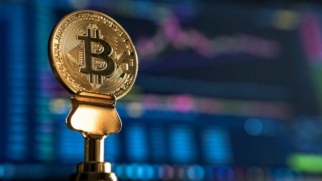 Economistas temen que uso del bitcóin en Honduras sea para lavar dinero
