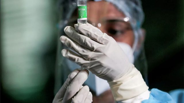 Mujeres embarazadas huyen de la vacuna en Honduras y más de 100 han muerto