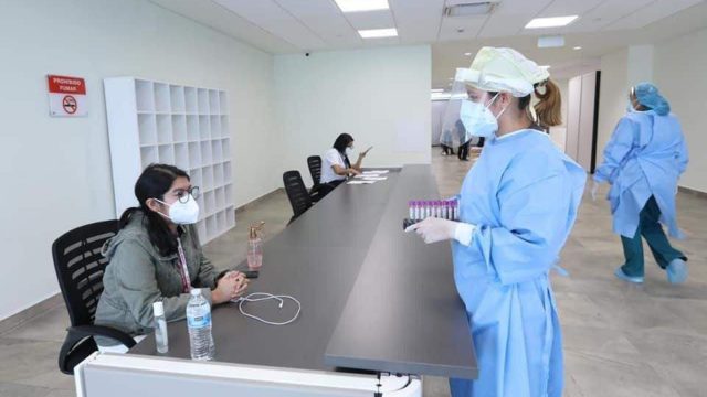 Triajes están sobresaturados de pacientes con coronavirus; ya queda poco oxígeno y personal
