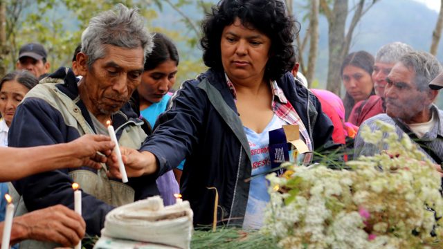 Tras fallo contra David Castillo, familia de Berta exige se sigan sentenciando a culpables