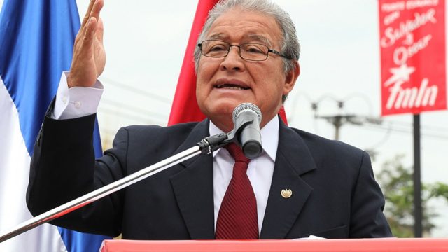 El Salvador instala audiencia inicial contra diez exfuncionarios del FMLN