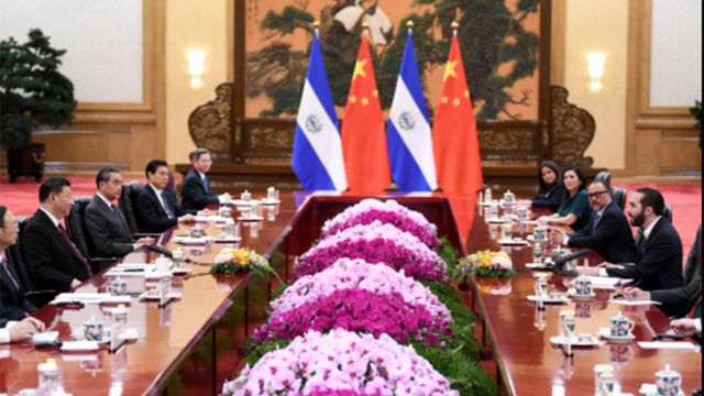 Honduras teme que expansión china en El Salvador impida su salida al Pacífico