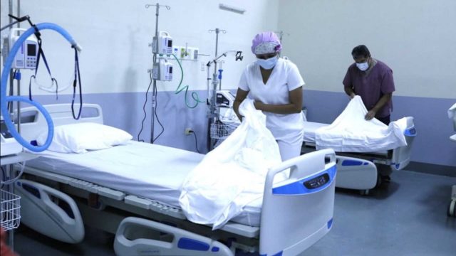 Sugieren autopsias en fallecidos que se vacunaron para descartar sospechas de coronavirus