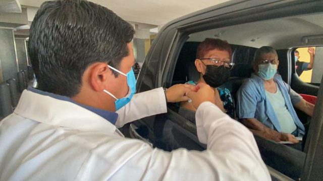 Denuncian pérdida, aplicación y venta ilegal de vacunas contra el covid-19
