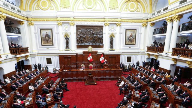 El Congreso de Perú otorga el voto de confianza al gabinete de Pedro Castillo