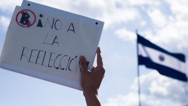 Cinco fechas clave para comprender la deriva autoritaria de Nayib Bukele en El Salvador
