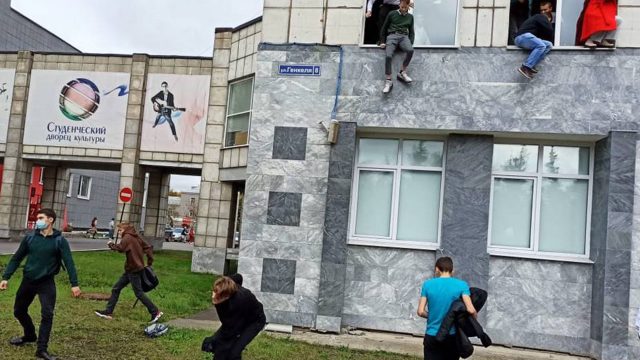 Un estudiante abre fuego en una universidad de la ciudad rusa de Perm dejando varios muertos y heridos