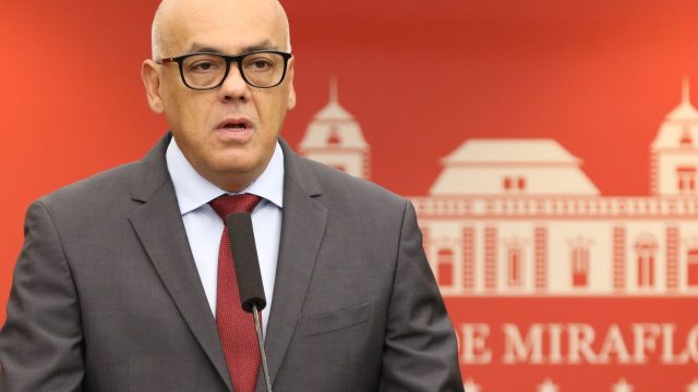 El Gobierno de Venezuela afirma que no atenderá agenda de dialogo impuesta por EEUU