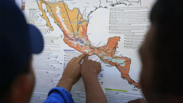 Migrantes centroamericanos agredidos buscan trabajo en México sin pretender llegar a EEUU