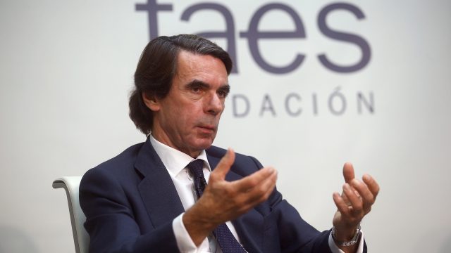 El expresidente español Aznar se suma a la cruzada del PP contra «el indigenismo»