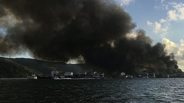 «Fue por una vela»: Bomberos esclarece causa de brutal incendio en Guanaja