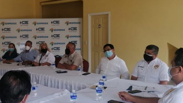 Cámaras de Comercio y de Turismo de zona central salen en defensa de Palmerola