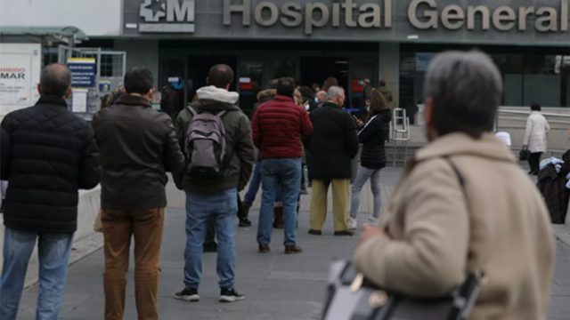 España suma más de 330 mil nuevos casos de covid-19 durante el fin de semana pasado