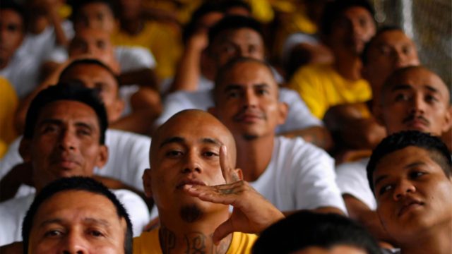 Ministro salvadoreño anuncia juicios colectivos contra estructuras criminales