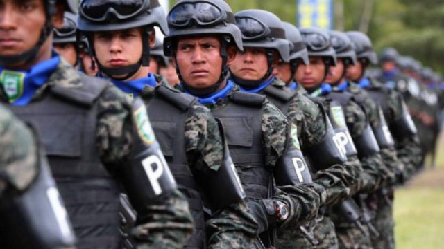 Jefe de FFAA prevé que la presidenta Castro definirá cuál será el futuro de la Policía Militar