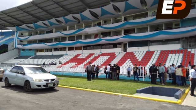 «La fiscalía debe investigar qué pasó con los 200 millones que destinaron para el estadio»