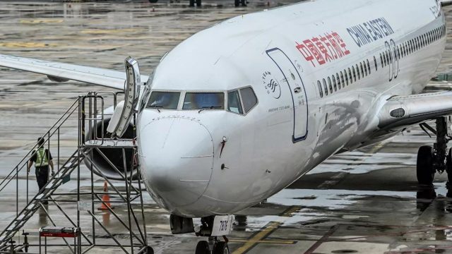 Autoridades chinas confirman que no hay supervivientes del Boeing 737 estrellado