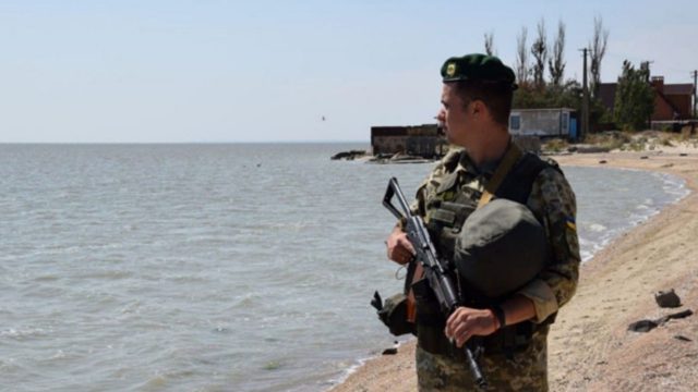 Defensa rusa: Acceso de unidades ucranianas al mar de Azov está bloqueado