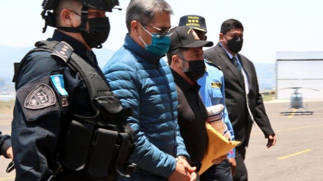 EEUU anuncia formalmente cargos por narcotráfico contra JOH