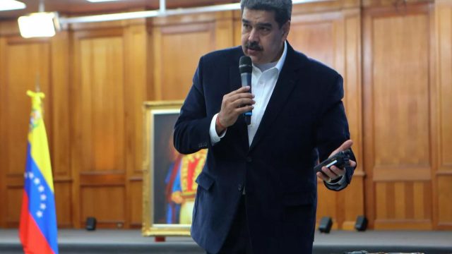 Maduro opina que «muy pronto» se recuperará la capacidad de Petrocaribe
