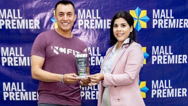 Mall Premier se suma al reconocimiento del alpinista Ronald Quintero