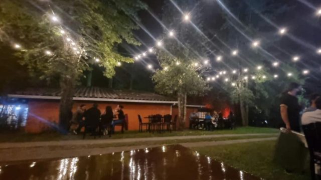 Vecinos del Hatillo denuncian apertura de negocios en zonas protegidas