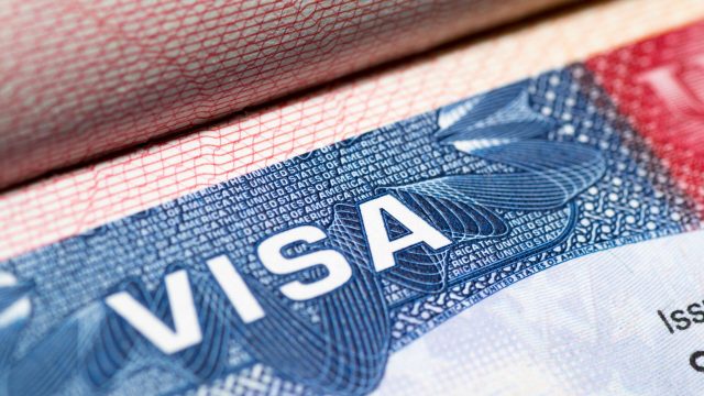 EEUU trabaja a fin de “bajar los tiempos” de espera para solicitar o renovar visas