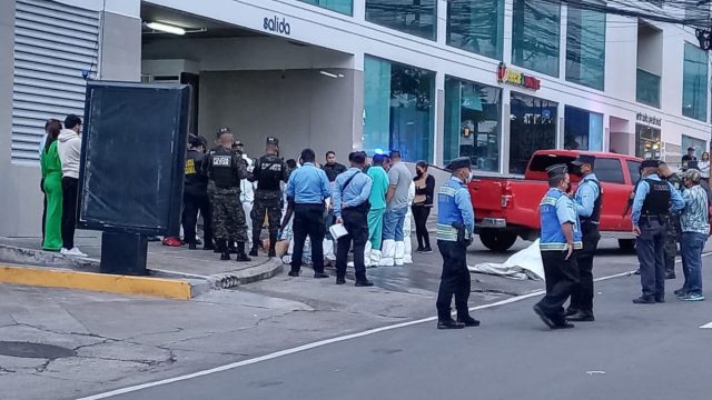Asesinan a hijo del expresidente Porfirio Lobo y un sobrino de exjefe militar