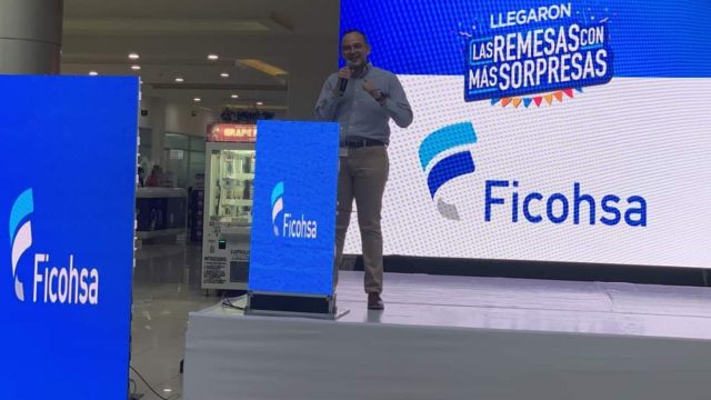 Ficohsa regala dos Amarok Volkswagen 2023 por tus remesas