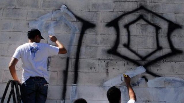 El impuesto del miedo: la extorsión en El Salvador, Guatemala y Honduras