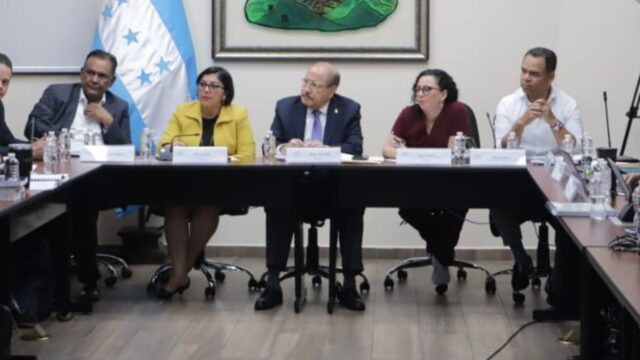 La próxima semana se presentaría el dictamen sobre las reformas tributarias