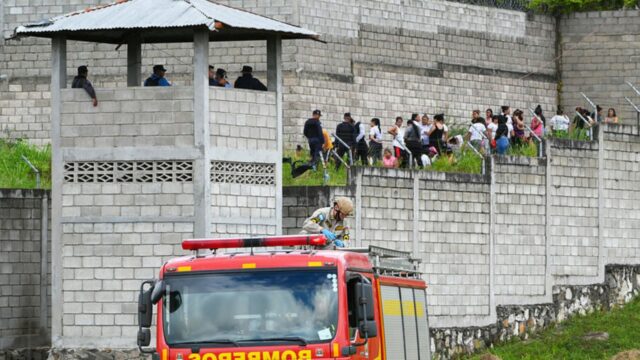 Aumenta a 48 el número de muertes por motín en cárcel de mujeres en Honduras