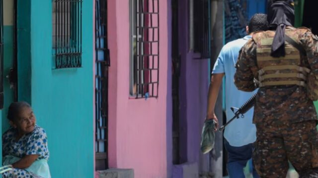 Pese a campaña de detenciones, unas 43.000 personas ligadas a pandillas siguen libres en El Salvador