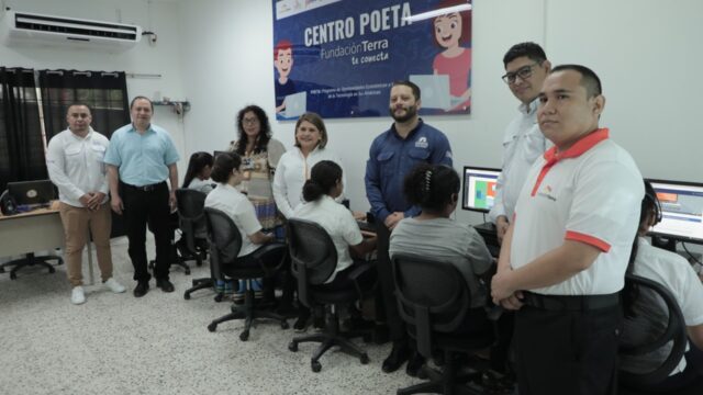 Se inaugura tercer centro poeta para entrenamiento en habilidades digitales que beneficiará a más de 152 mil habitantes en la zona norte del país