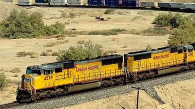Proyecto de ferrocarril interoceánico tendrá ser socializado, expone economista