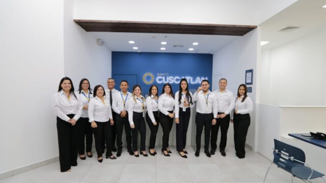 Apertura nueva agencia Cuscatlán en mall multiplaza de Tegucigalpa