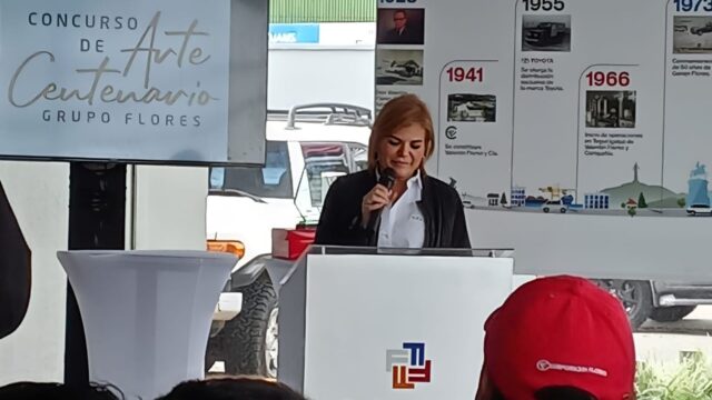 Grupo Flores premia ganadores de primera. edición de concurso “Arte Centenario”