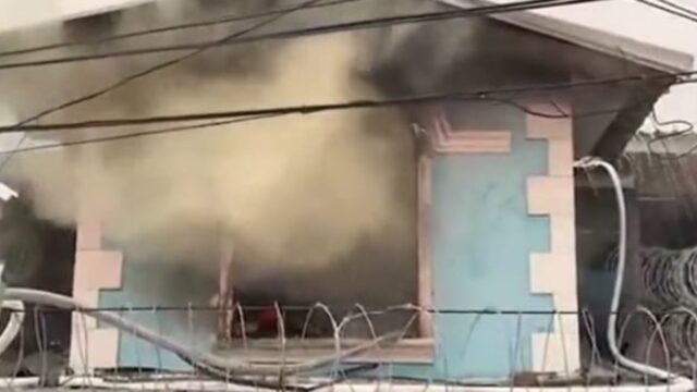 Cinco personas perecen tras voraz incendio en colonia capitalina Ciudad Lempira