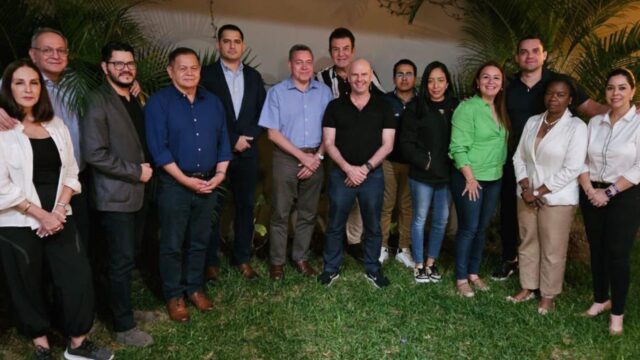 Conservadores del BOC se reagrupan para hacerle frente a la presidenta Xiomara Castro