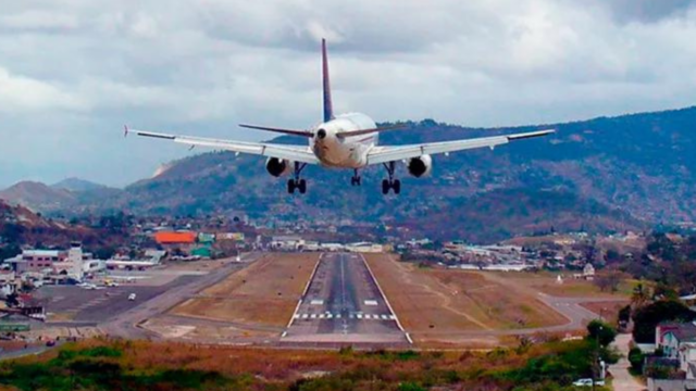 La SIT anuncia que concesionaria entregará al Estado el aeropuerto de Toncontín