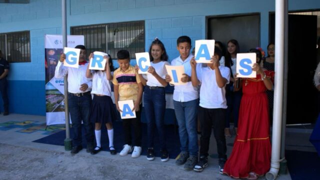 Lufussa mejora infraestructura de escuela Francisco Morazán