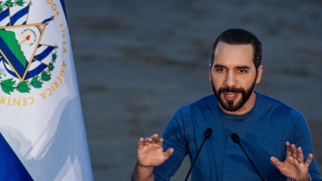 Carta blanca legislativa: El partido de Bukele arrasa al lograr 54 diputaciones en El Salvador